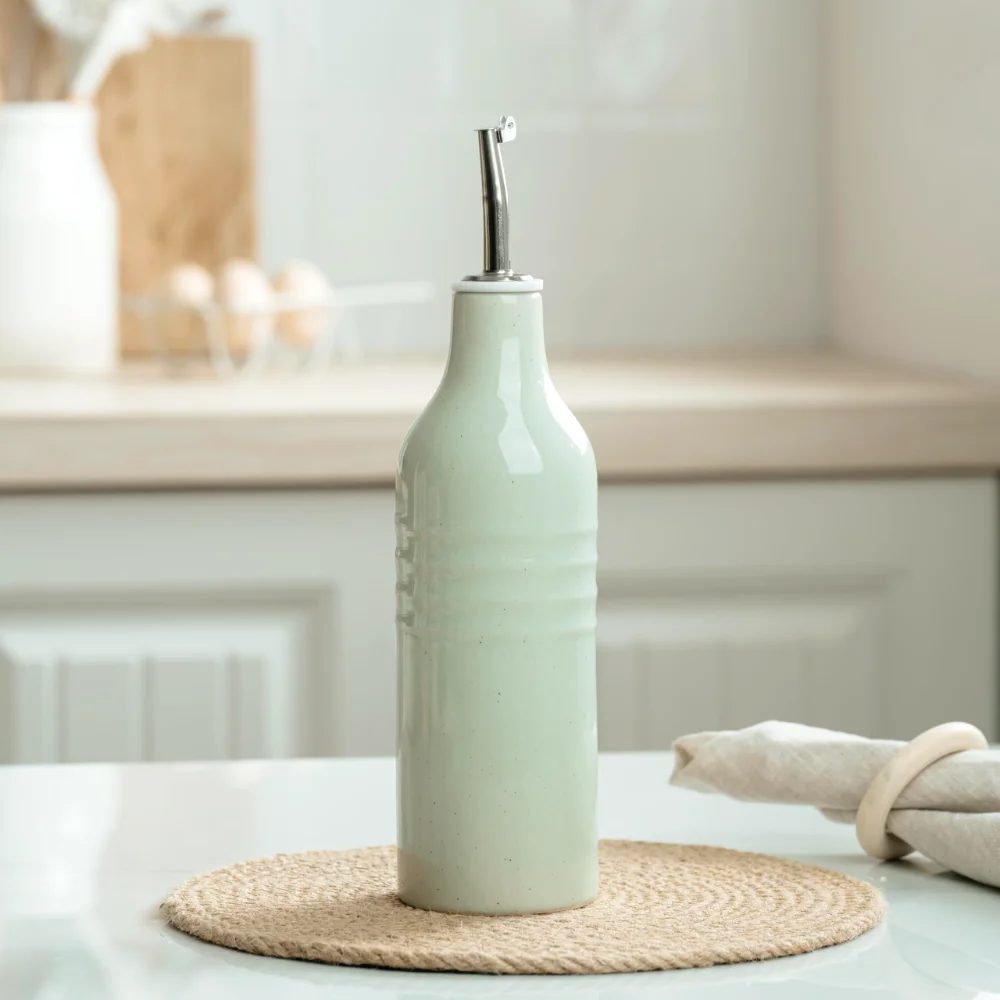 Famiware Jupiter 16oz Ceramic Oil Dispenser Bottle, 1-piece